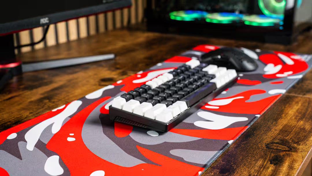 Camo Swirl Red Mauspad